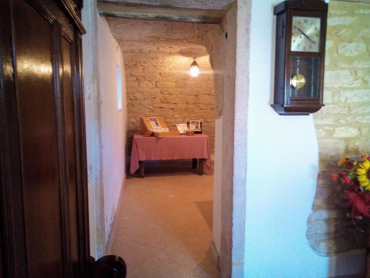Sant'Anna d'Alfaedo Da Andrea E Raffaellaゲストハウス エクステリア 写真